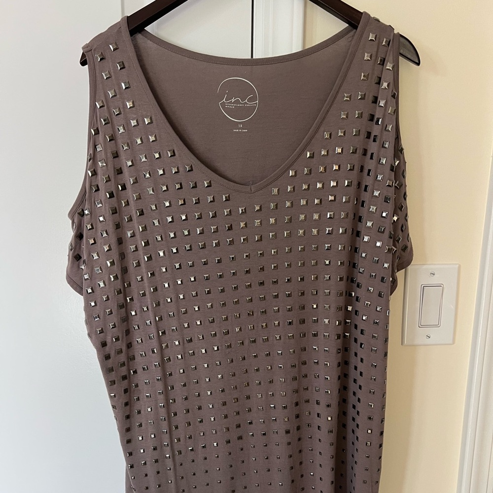 Women taupe open shoulder by inc